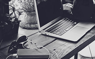 ayx：用智能点亮日常的温度与效率